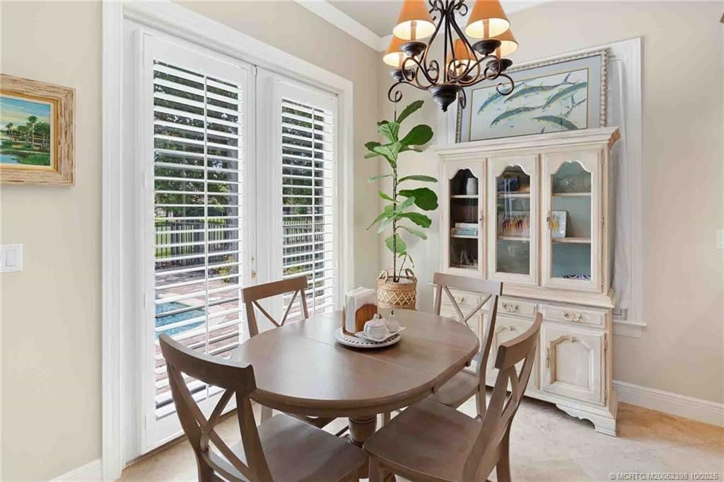 814 SW Palm Cove Drive, Palm City, FL 34990 Photo