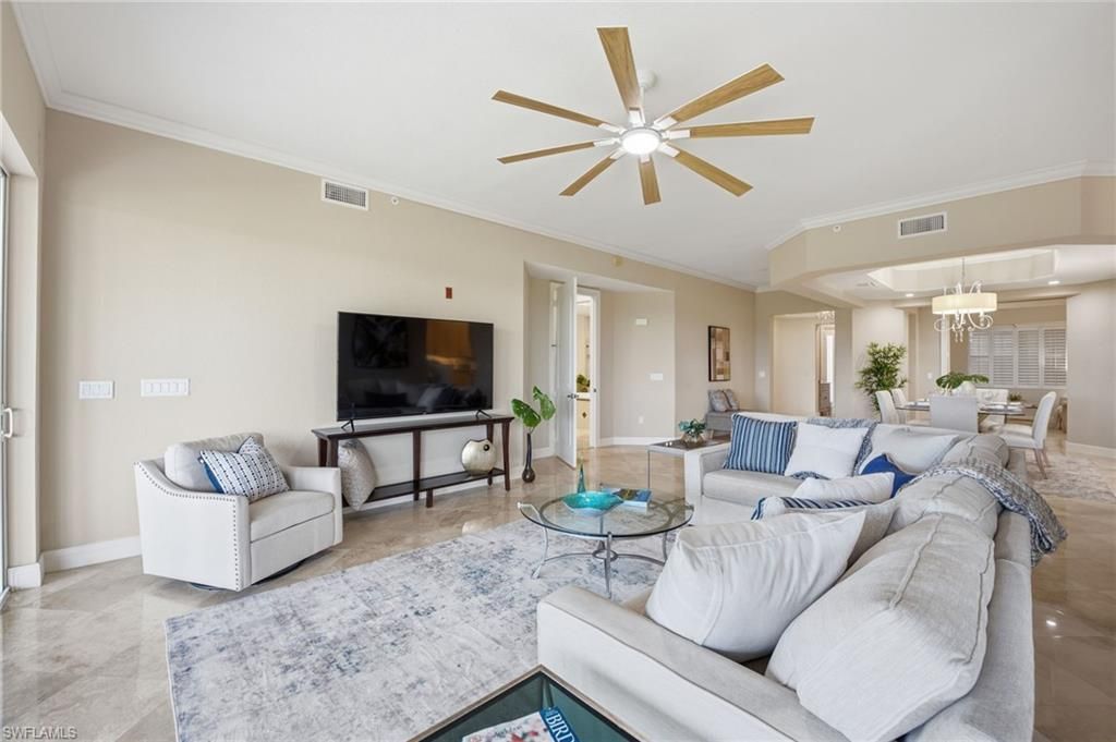 560 El Camino Real, Unit 1202, Naples, FL 34119 Photo