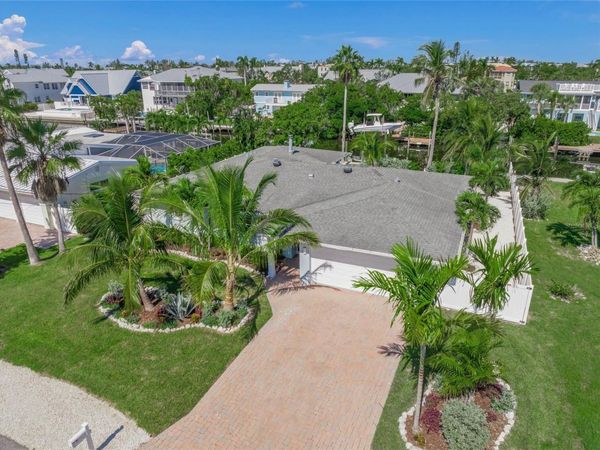 518 74TH STREET, HOLMES BEACH, FL 34217