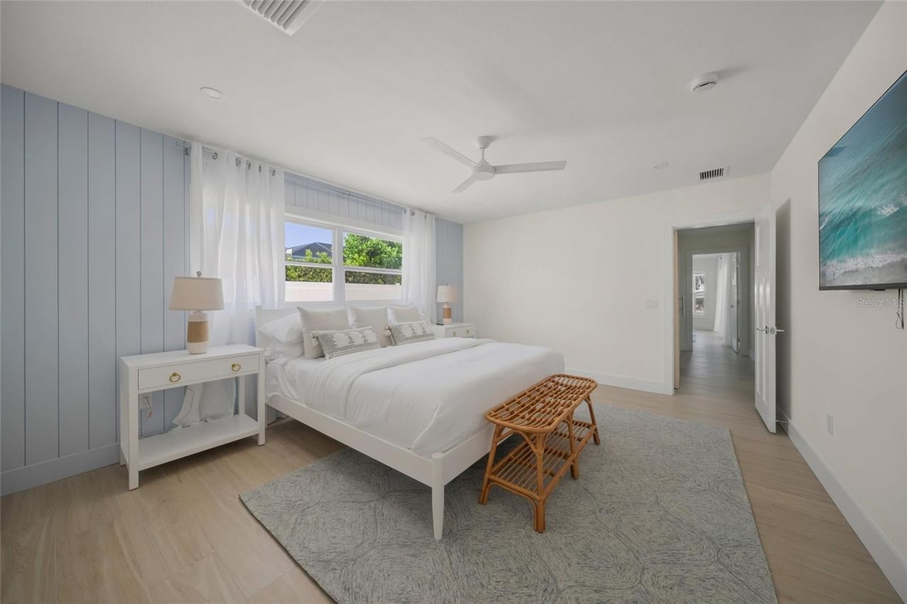 518 74th Street, Holmes Beach, FL 34217 Photo