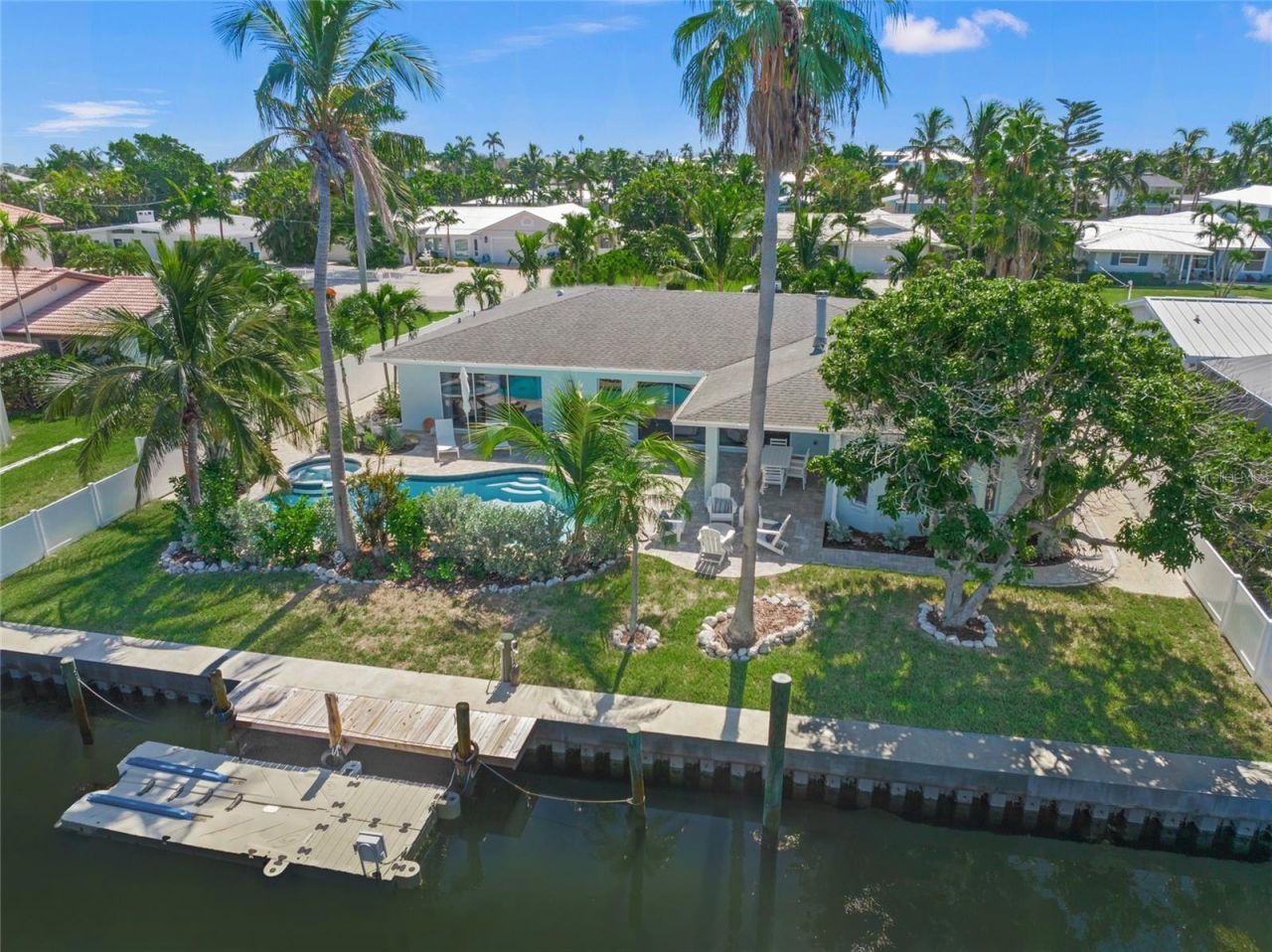 518 74th Street, Holmes Beach, FL 34217 Photo