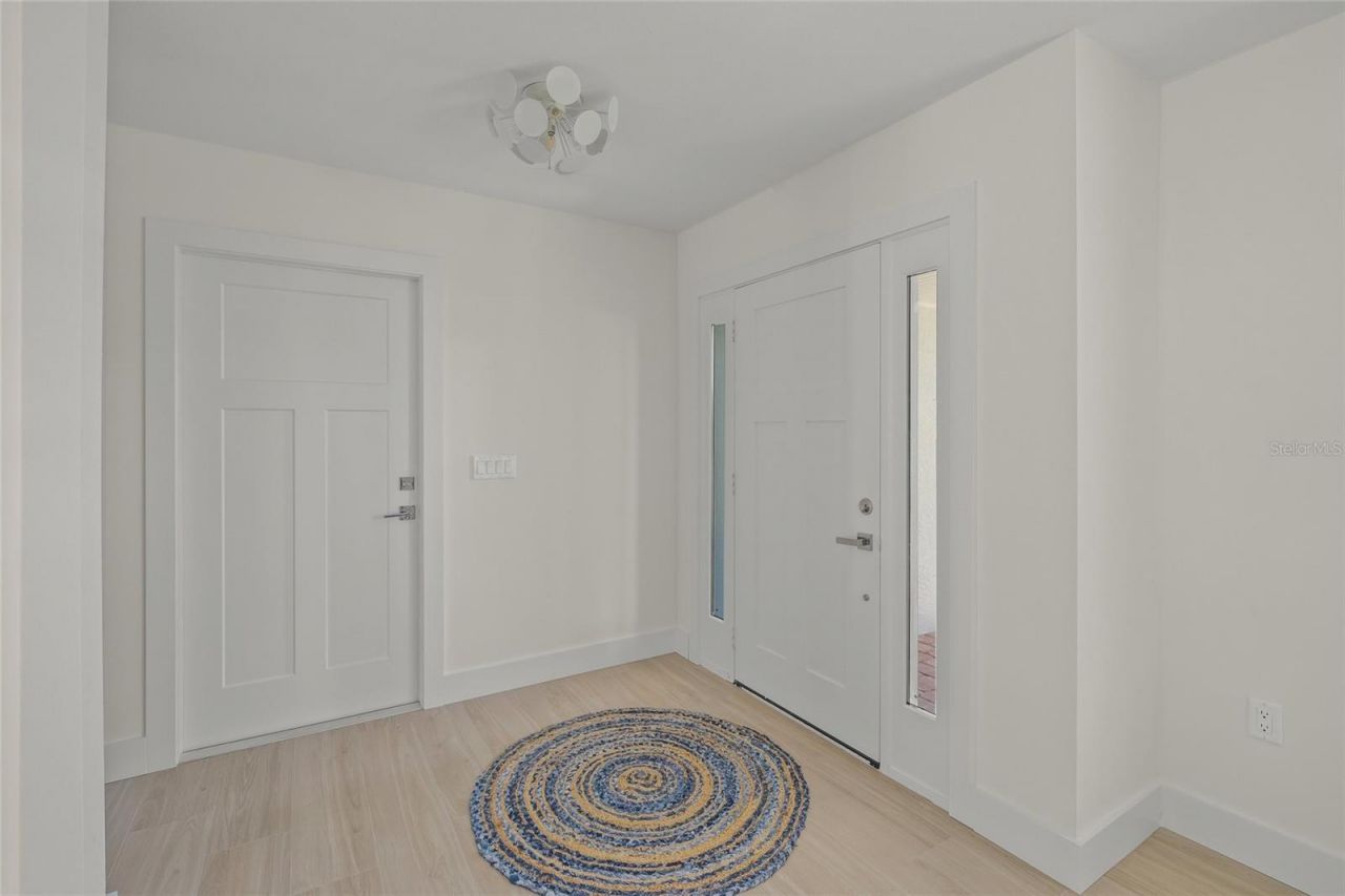 518 74th Street, Holmes Beach, FL 34217 Photo