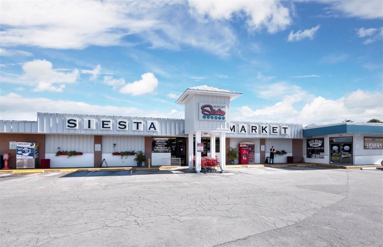 5141 Saint Albans Avenue, Sarasota, FL 34242 Photo