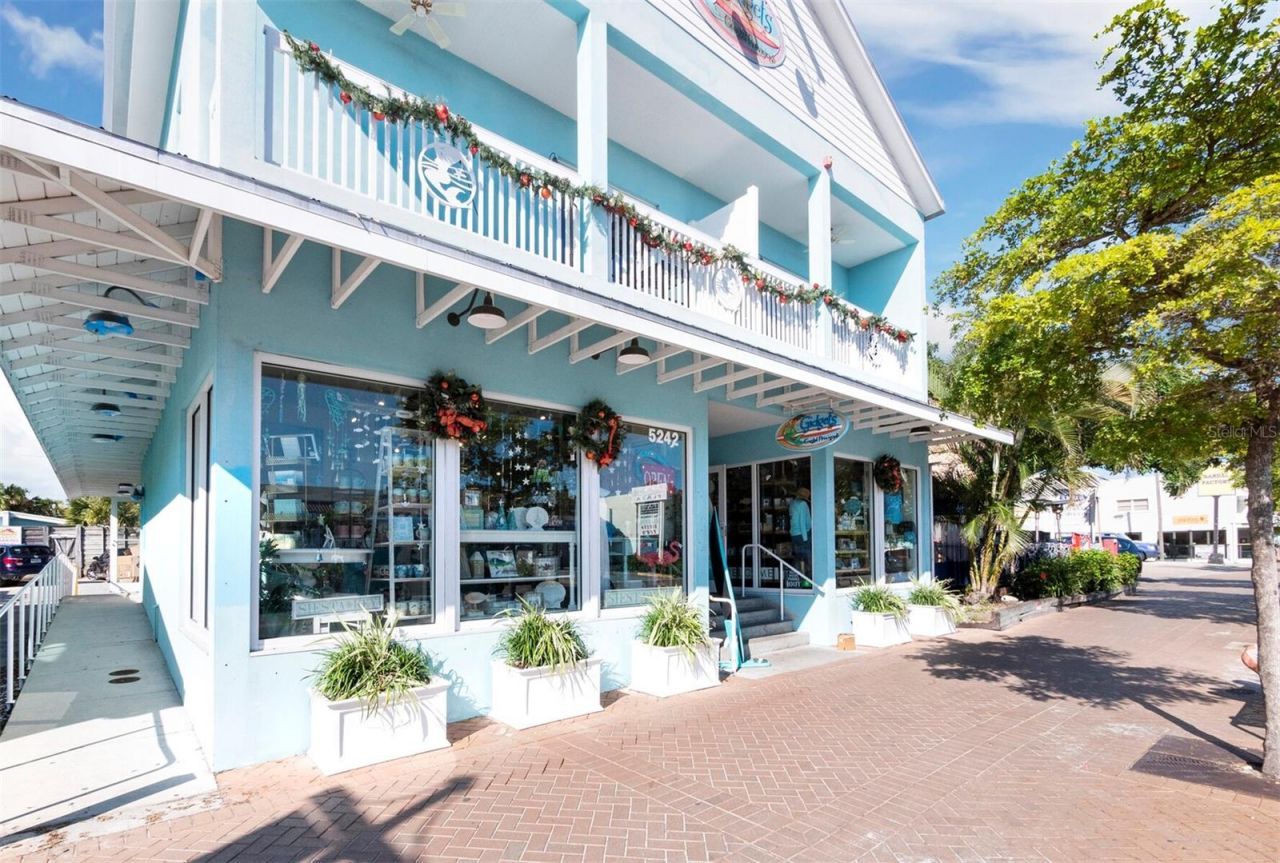 5141 Saint Albans Avenue, Sarasota, FL 34242 Photo