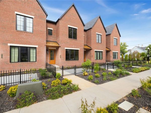 445 NW C Street, Bentonville, AR 72712