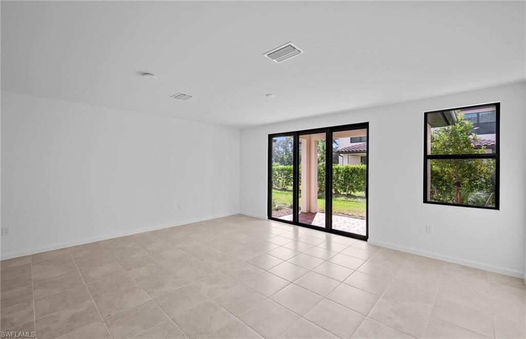 1634 Lake Jessup Cir, Cape Coral, FL 33909 Photo