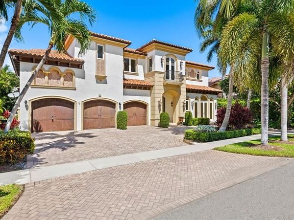 861 Nafa Dr, Boca Raton, FL 33487