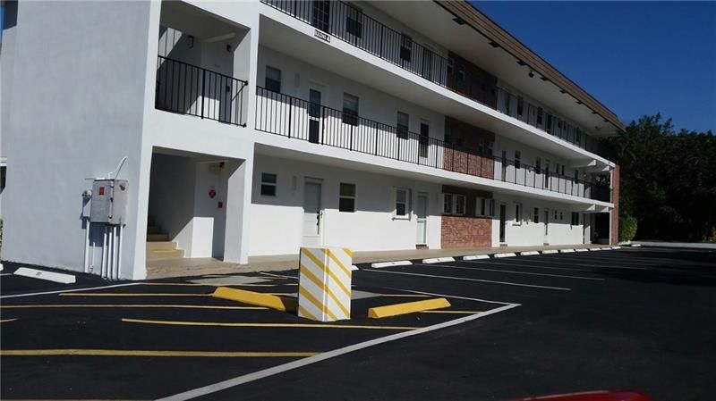 1501 S Ocean Boulevard, Unit 218, Lauderdale by the Sea, FL 33062 Photo