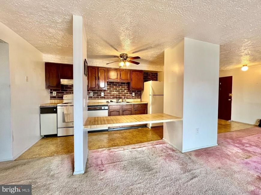 999 L Heather Ridge Drive, Unit 2L, Frederick, MD 21702 Main Photo