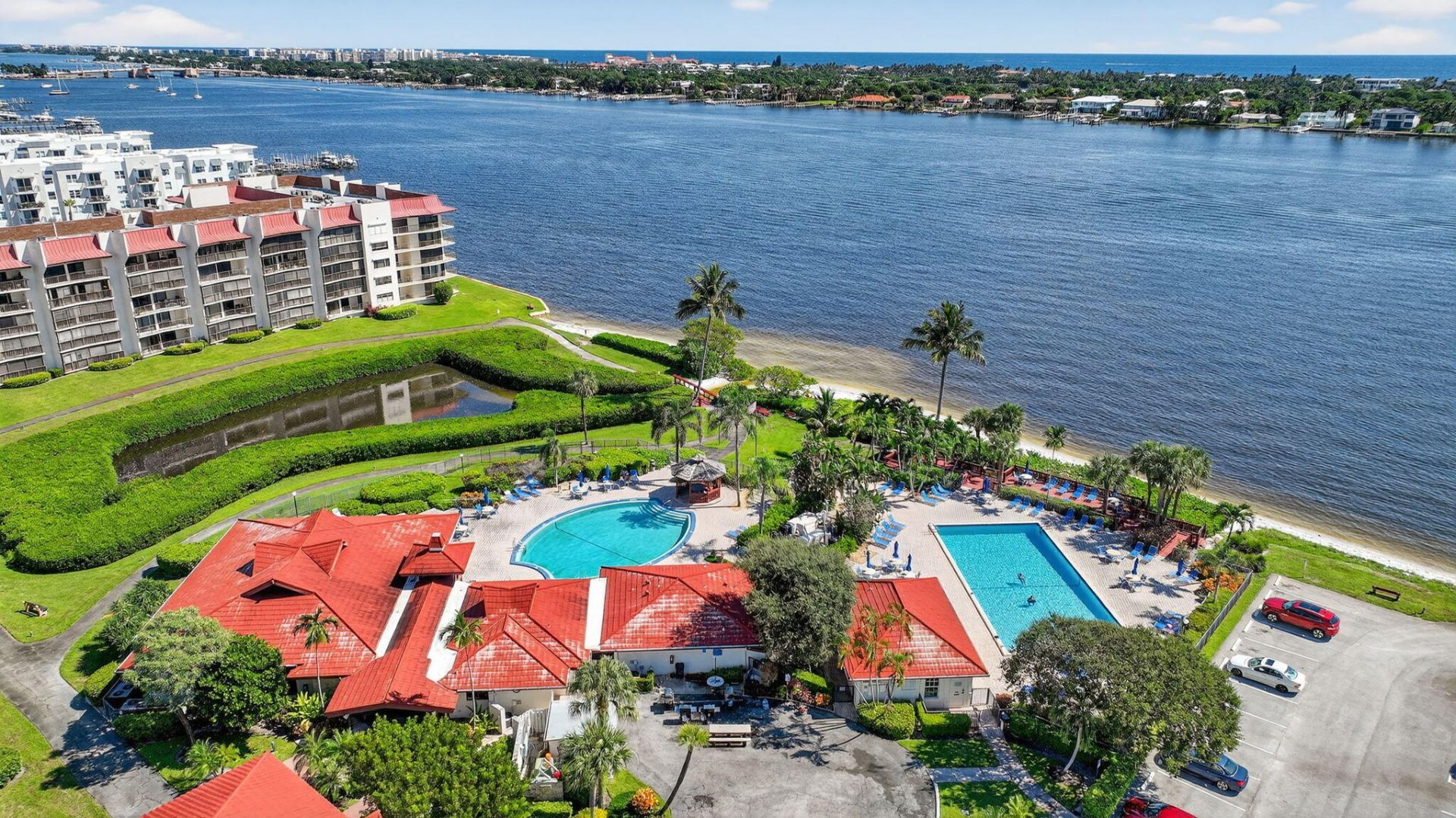 102 Half Moon Circle, Unit B3, Hypoluxo, FL 33462 Photo