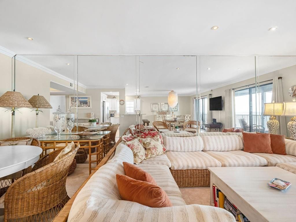 6700 Gulf Drive, Unit B8, Holmes Beach, FL 34217 Photo