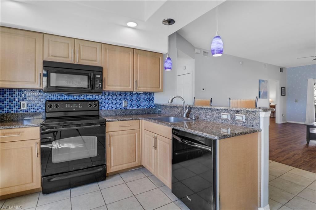 5003 SW 16th Pl, Unit 108, Cape Coral, FL 33914 Photo