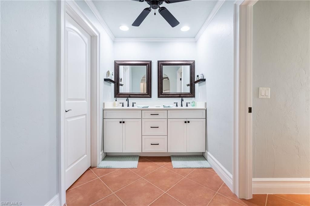 119 SW 52nd Ter, Cape Coral, FL 33914 Photo