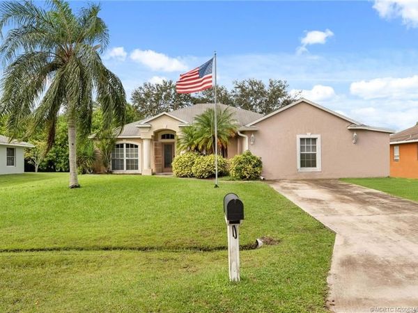 1874 SW Gemini Lane, Port St Lucie, FL 34984