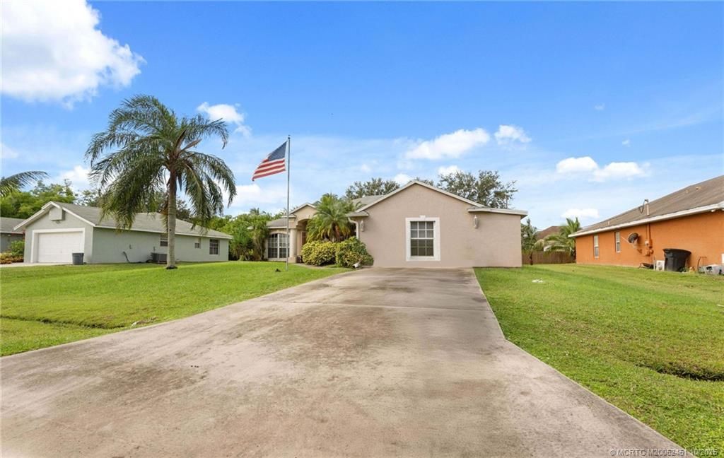 1874 SW Gemini Lane, Port Saint Lucie, FL 34984 Photo