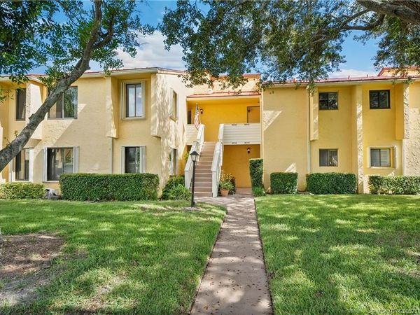 5355 SE Miles Grant Road, Unit E212, Stuart, FL 34997