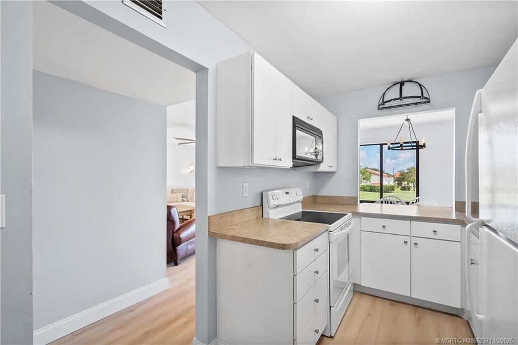 5355 SE Miles Grant Road, Unit E212, Stuart, FL 34997 Photo