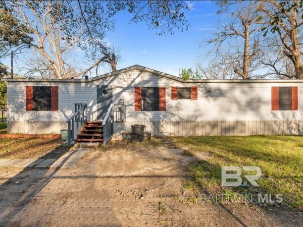 7695 Bermuda Drive, Semmes, AL 36575