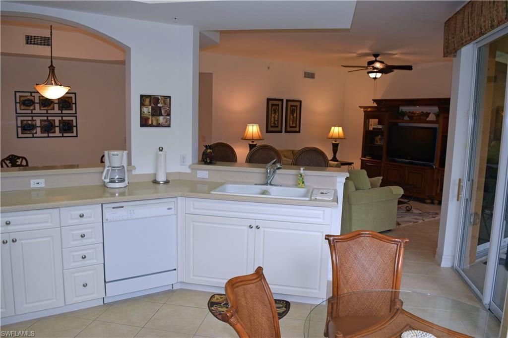 10550 Amiata Way, Unit 102, Fort Myers, FL 33913 Photo