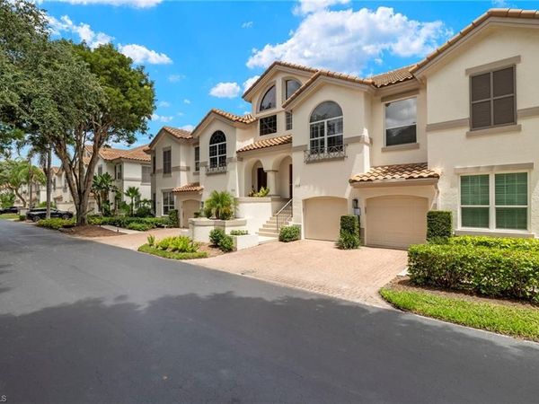 164 Colonade CIR, Unit 1307, NAPLES, FL 34103