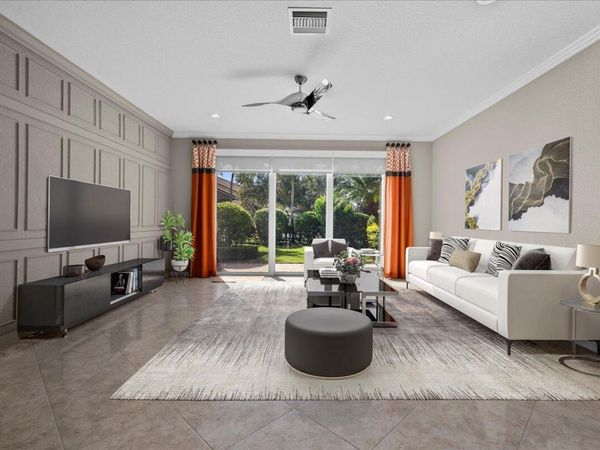 692 SW Glen Crest Way, Stuart, FL 34997