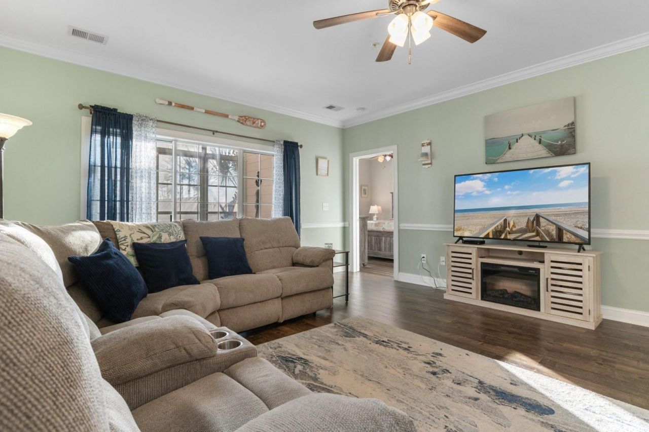 4141 Hibiscus Dr. Photo 12