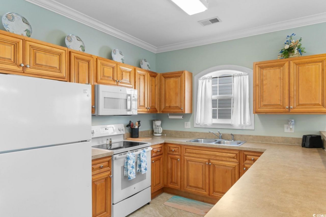 4141 Hibiscus Dr. Photo 6