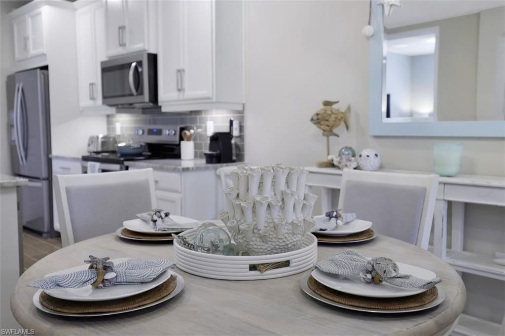 14663 Edgewater Cir, Naples, FL 34114 Photo