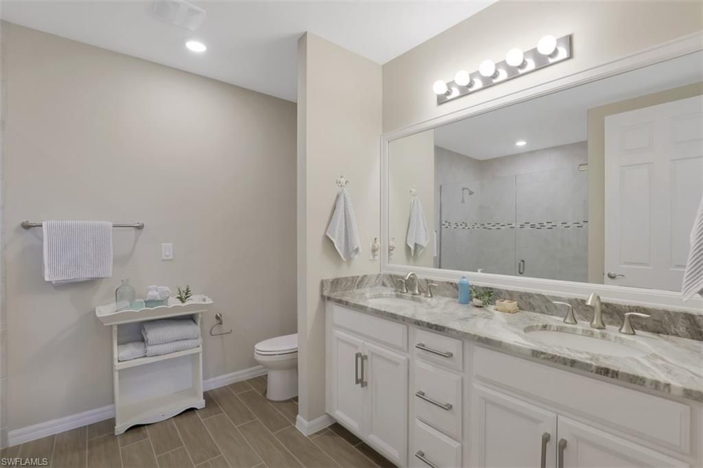 14663 Edgewater Cir, Naples, FL 34114 Photo
