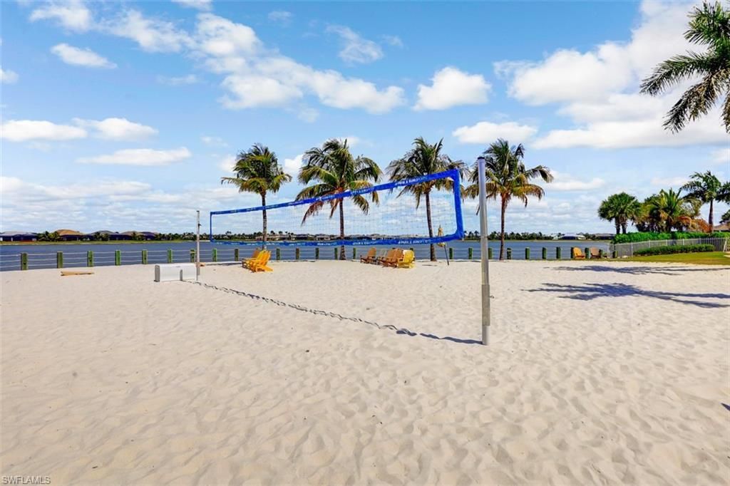 14663 Edgewater Cir, Naples, FL 34114 Photo