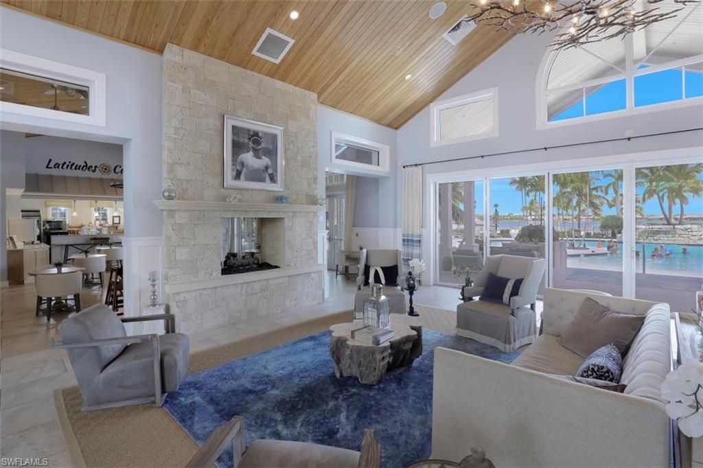 14663 Edgewater Cir, Naples, FL 34114 Photo