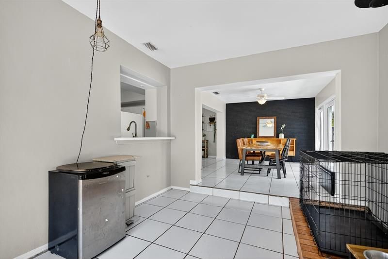 7641 NW 6th Court, Pembroke Pines, FL 33024 Photo