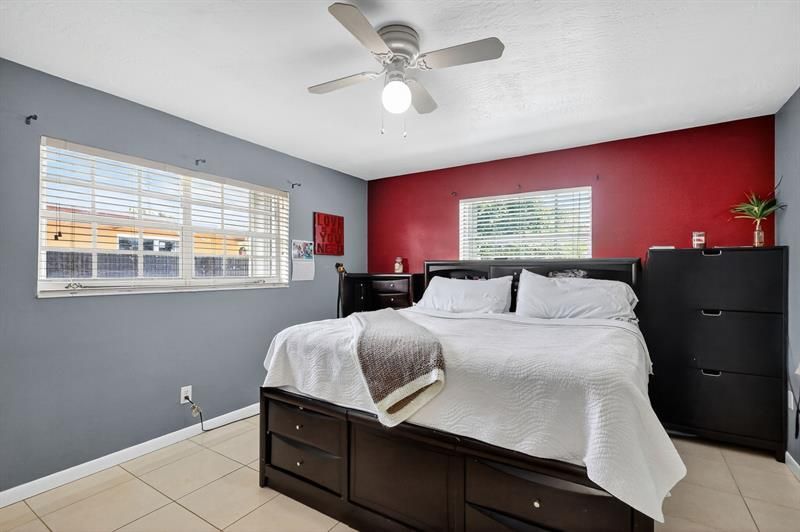 7641 NW 6th Court, Pembroke Pines, FL 33024 Photo