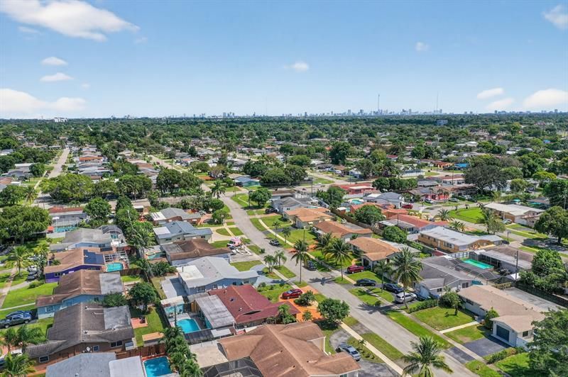 7641 NW 6th Court, Pembroke Pines, FL 33024 Photo