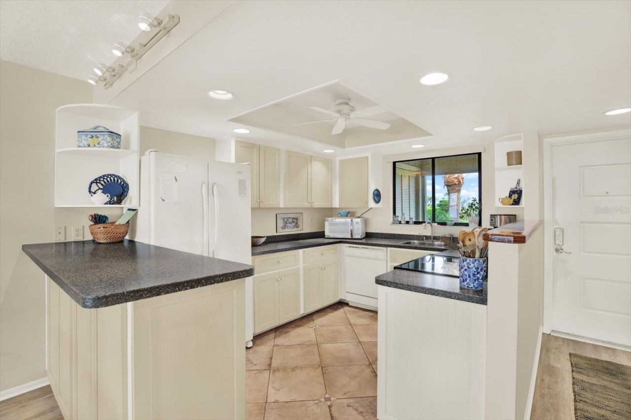 6500 Flotilla Drive, Unit 187, Holmes Beach, FL 34217 Photo