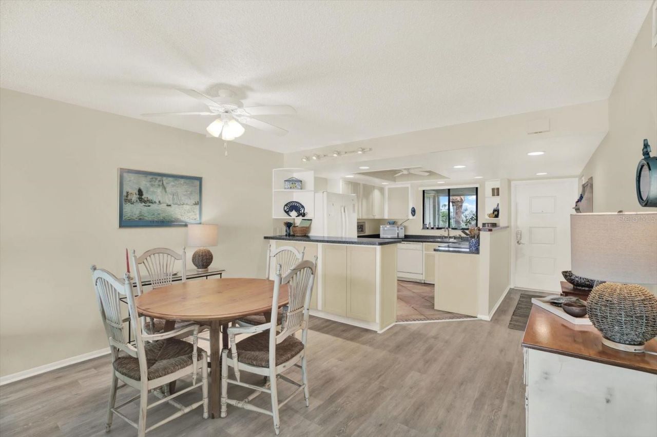 6500 Flotilla Drive, Unit 187, Holmes Beach, FL 34217 Photo
