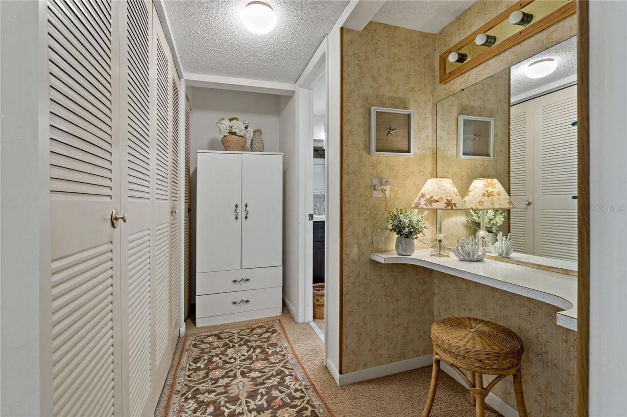 4910 38th Way S, Unit 108, Saint Petersburg, FL 33711 Photo