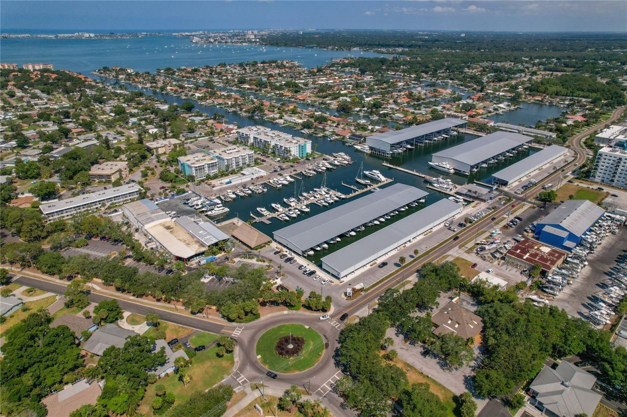 4910 38th Way S, Unit 108, Saint Petersburg, FL 33711 Photo