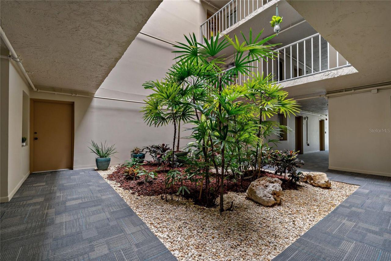 4910 38th Way S, Unit 108, Saint Petersburg, FL 33711 Photo