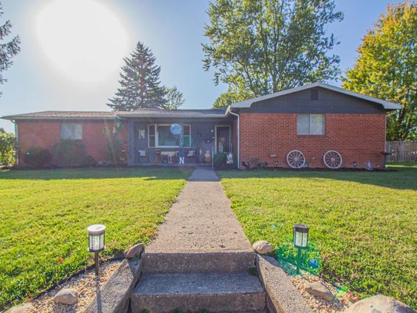 501 Maple Street, Winchester, IN 47394