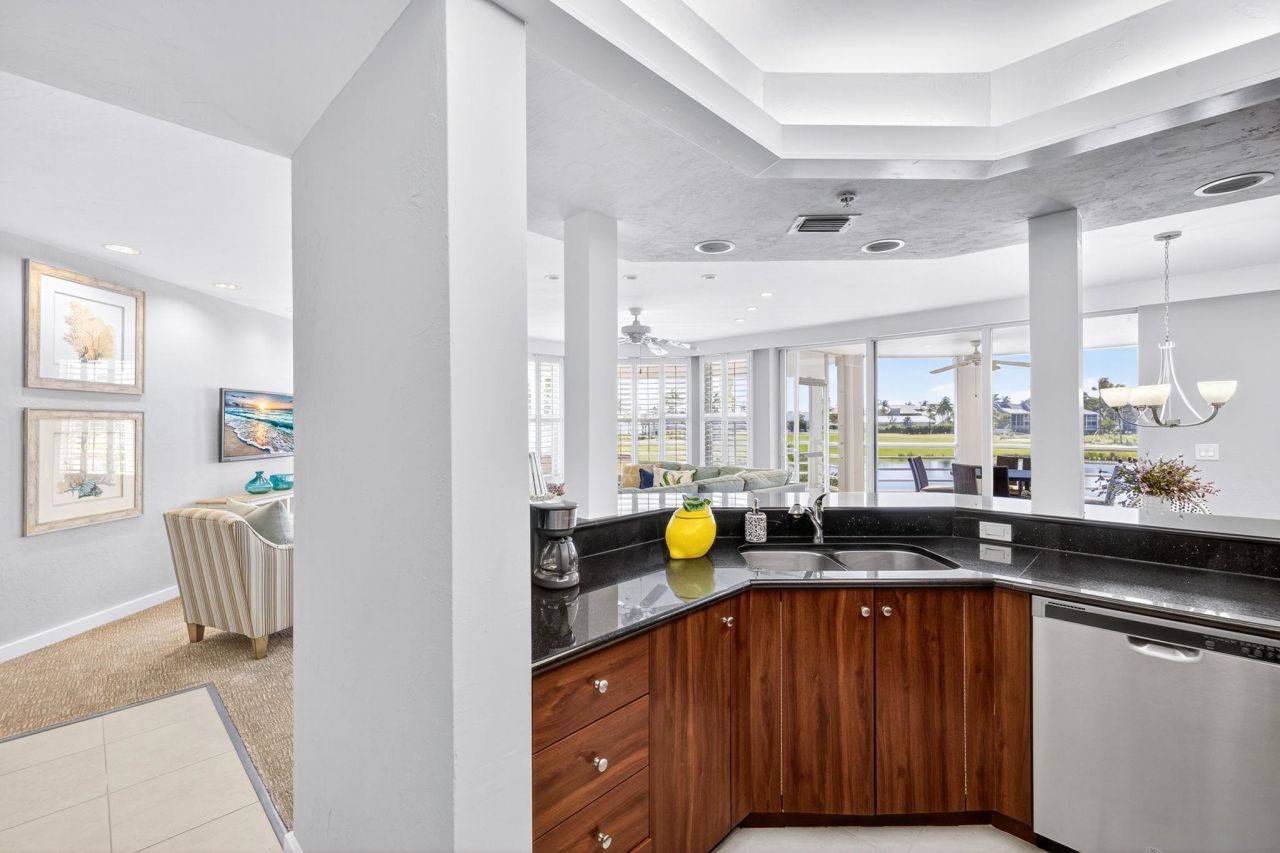 1659 Lands End Vlg, Unit 1659, Captiva, FL 33924 Photo