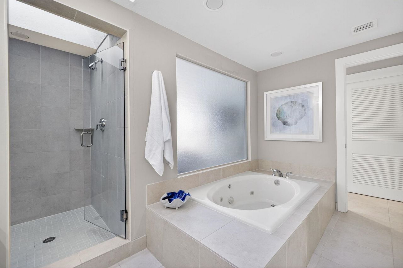 1659 Lands End Vlg, Unit 1659, Captiva, FL 33924 Photo