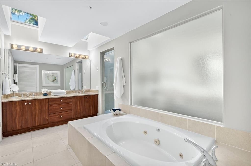 1659 Lands End Village, Captiva, FL 33924 Photo