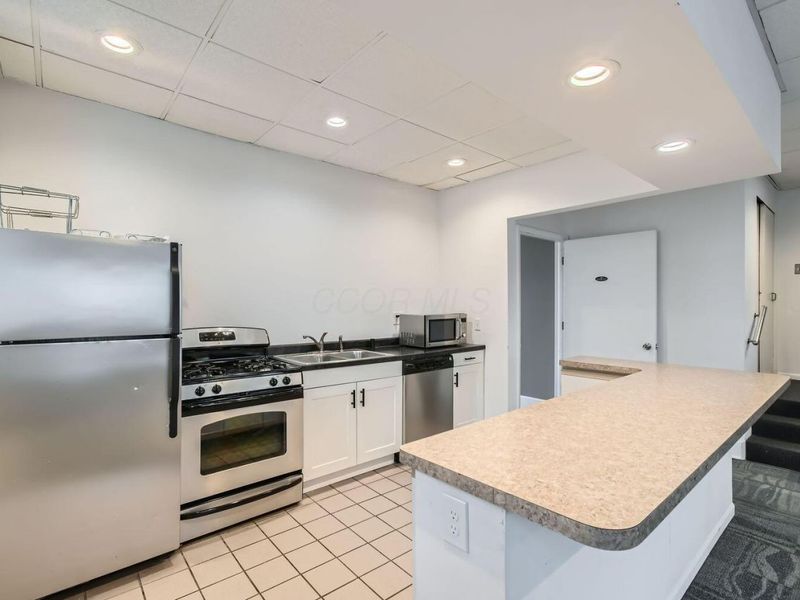 1620 E Broad Street, Unit 603, Columbus, OH 43203 Photo 43