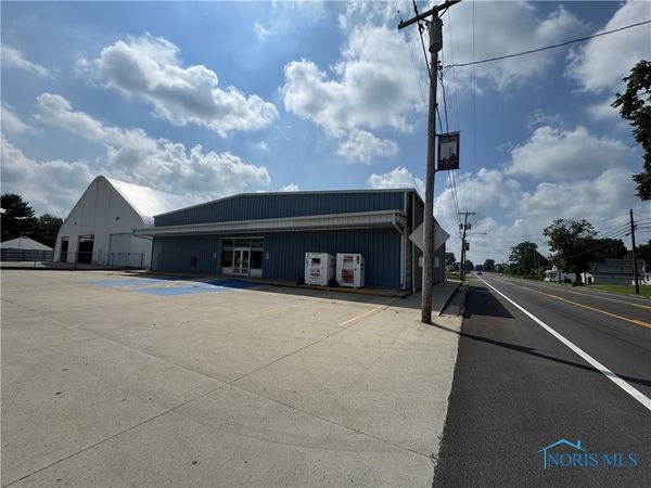 444 N Michigan Avenue, Edgerton, OH 43517