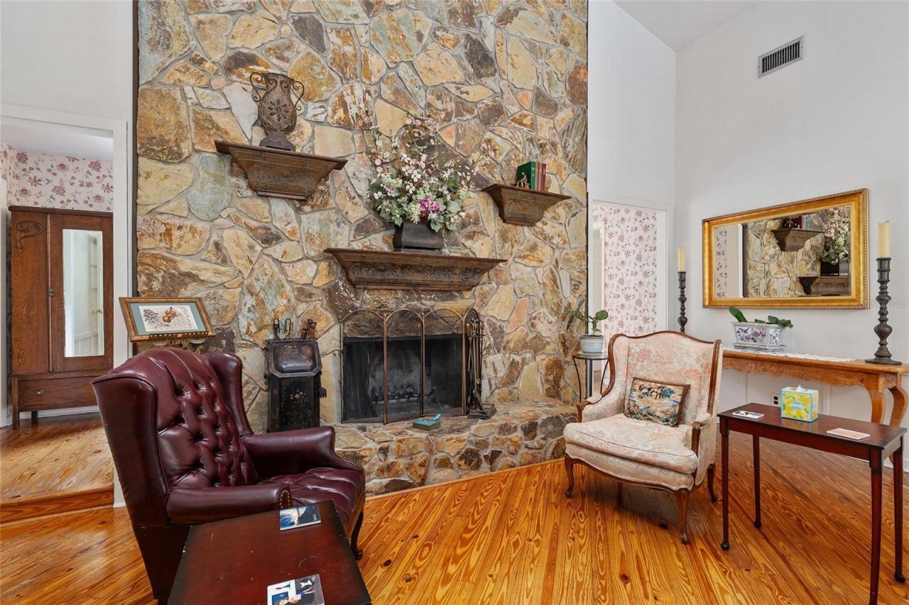 11427 SW 10th Terrace, Micanopy, FL 32667 Photo