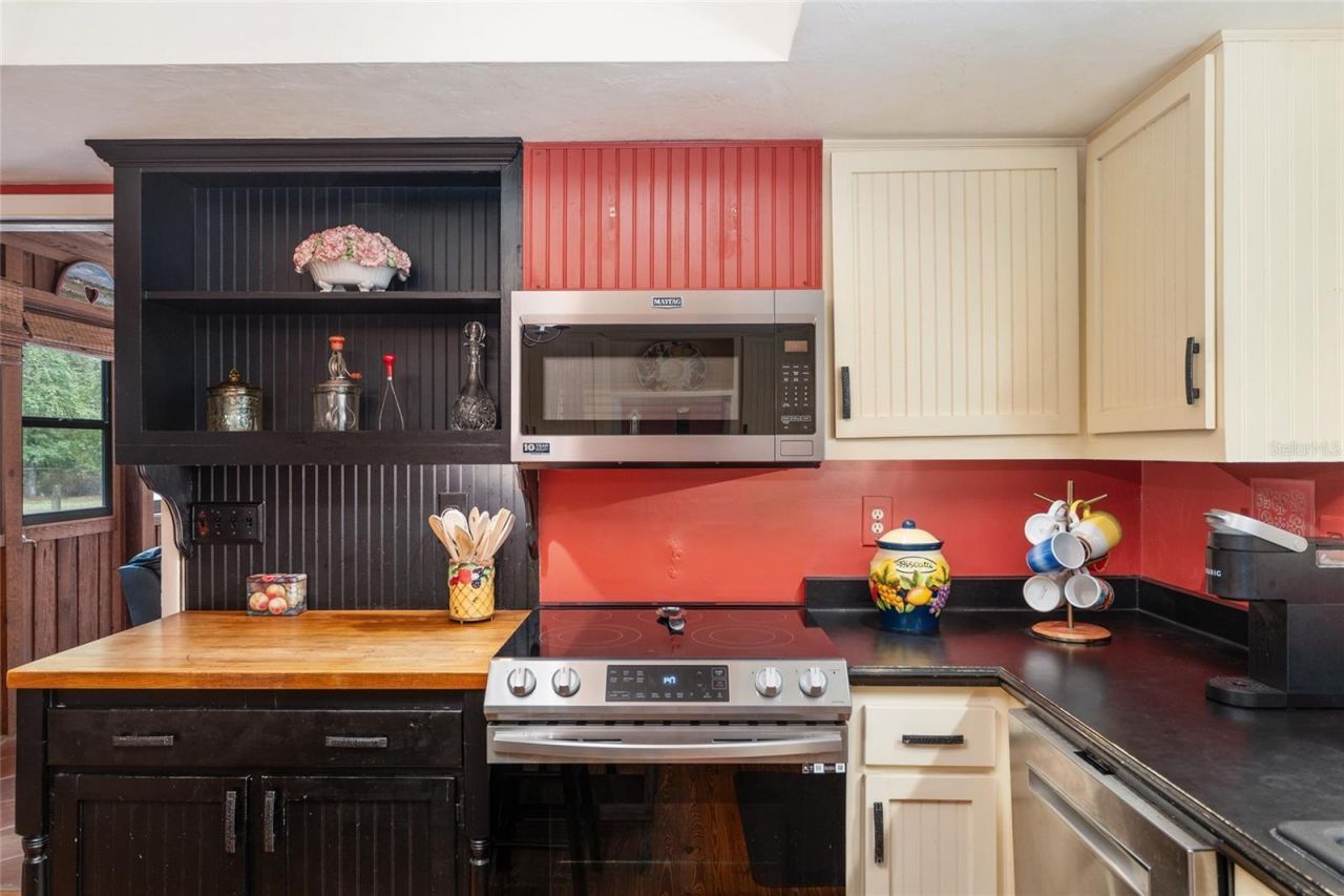 11427 SW 10th Terrace, Micanopy, FL 32667 Photo