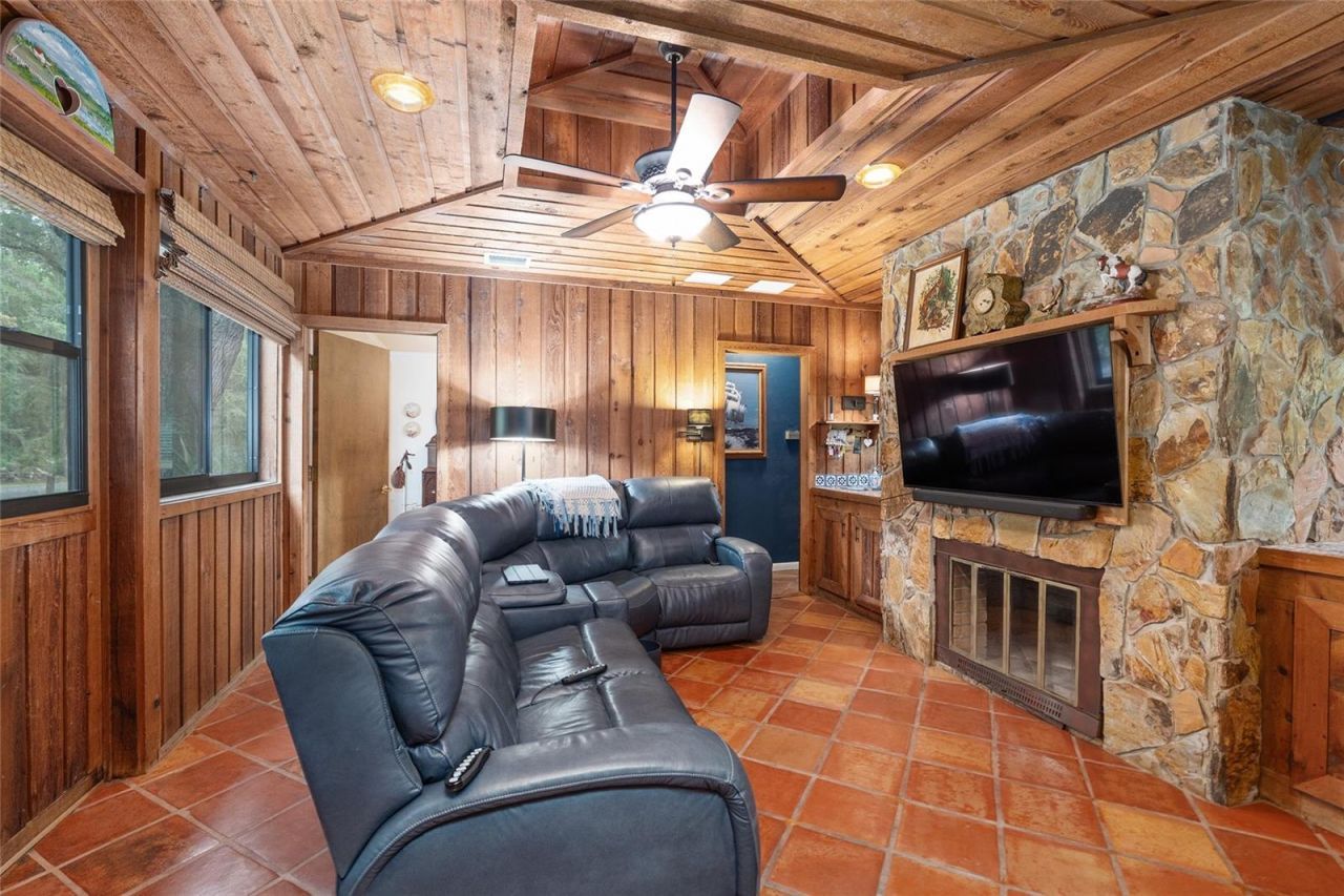 11427 SW 10th Terrace, Micanopy, FL 32667 Photo