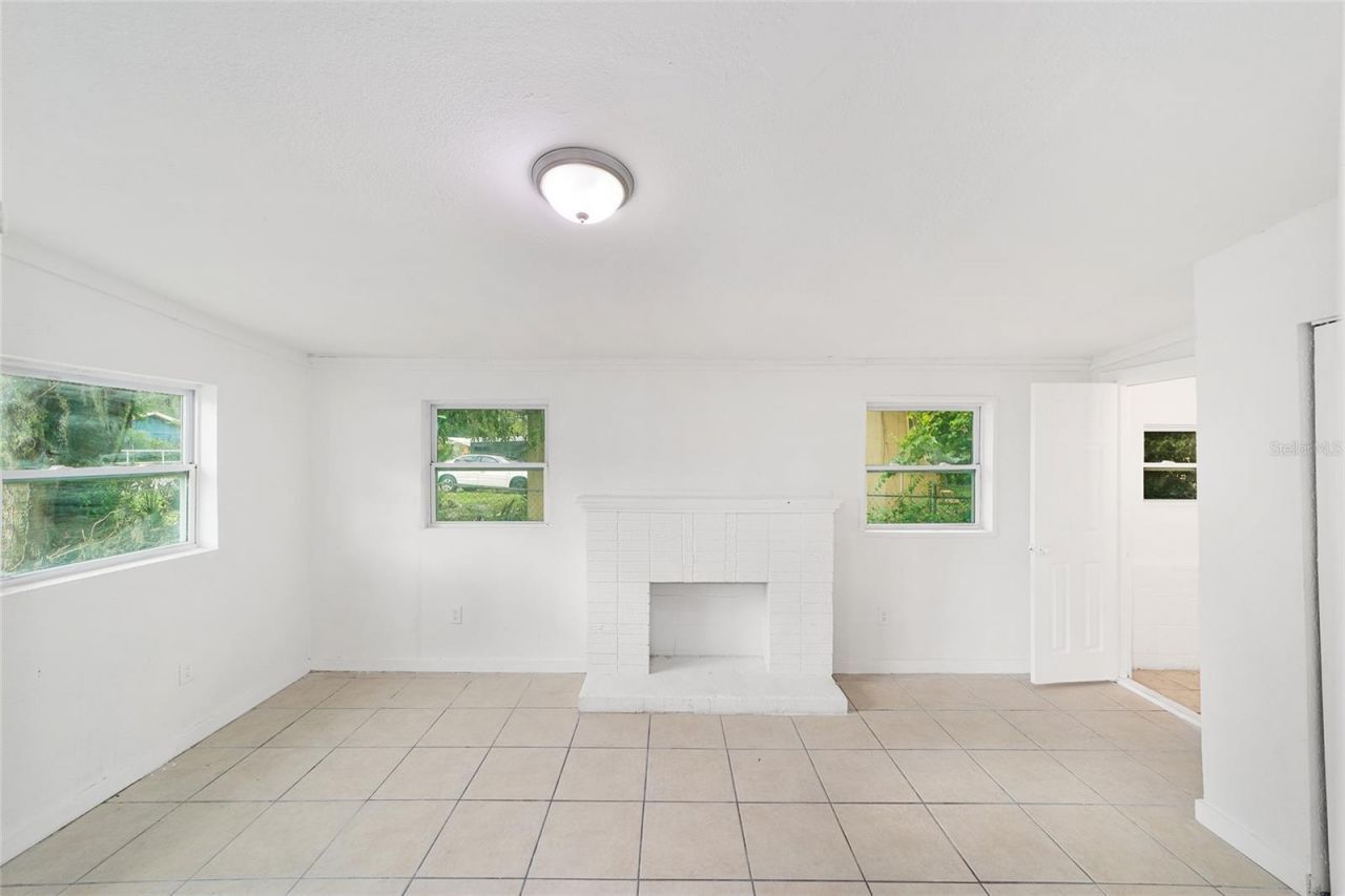 1665 SW 3rd Street, Ocala, FL 34471 Photo