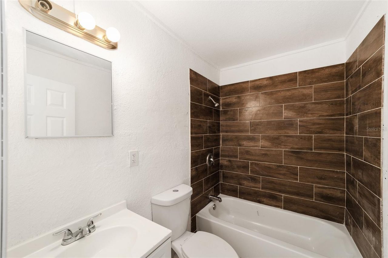 1665 SW 3rd Street, Ocala, FL 34471 Photo